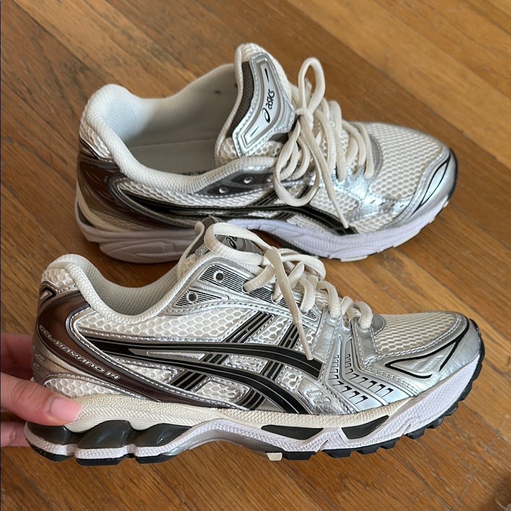 Asics Women's Sneakers in Silver and White